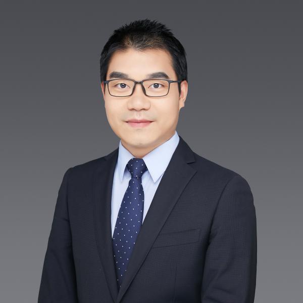 盛智明，3044永利集团副经理、副教授、博士生导师。长期从事城市社会治理研究，重点关注社区纠纷解决机制、社会群体集体行动及其后果、政府的风险应对策略、政策制度执行过程等。2019年入选上海市“曙光计划”。在《社会学研究》、《社会》、China Quarterly等国内外权威与核心期刊发表论文10余篇，出版专著1部、合著1部、译著3部。主持国家社科基金重大项目子课题、国家社科基金青年项目、上海市哲学社会科学规划项目、上海市人民政府决策咨询项目等多个国家和省部级课题。多项政府决策咨询报告获批示和采纳。荣获中国社会学会优秀论文一等奖（2012年）和二等奖（2015年、2018年），2018年获上海市哲学社会科学优秀成果学科学术奖二等奖，2020年获民政部民政政策理论研究二等奖。